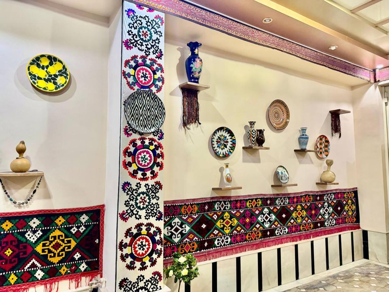 Yusuf Gold House Hotel Самарканд Екстериор снимка