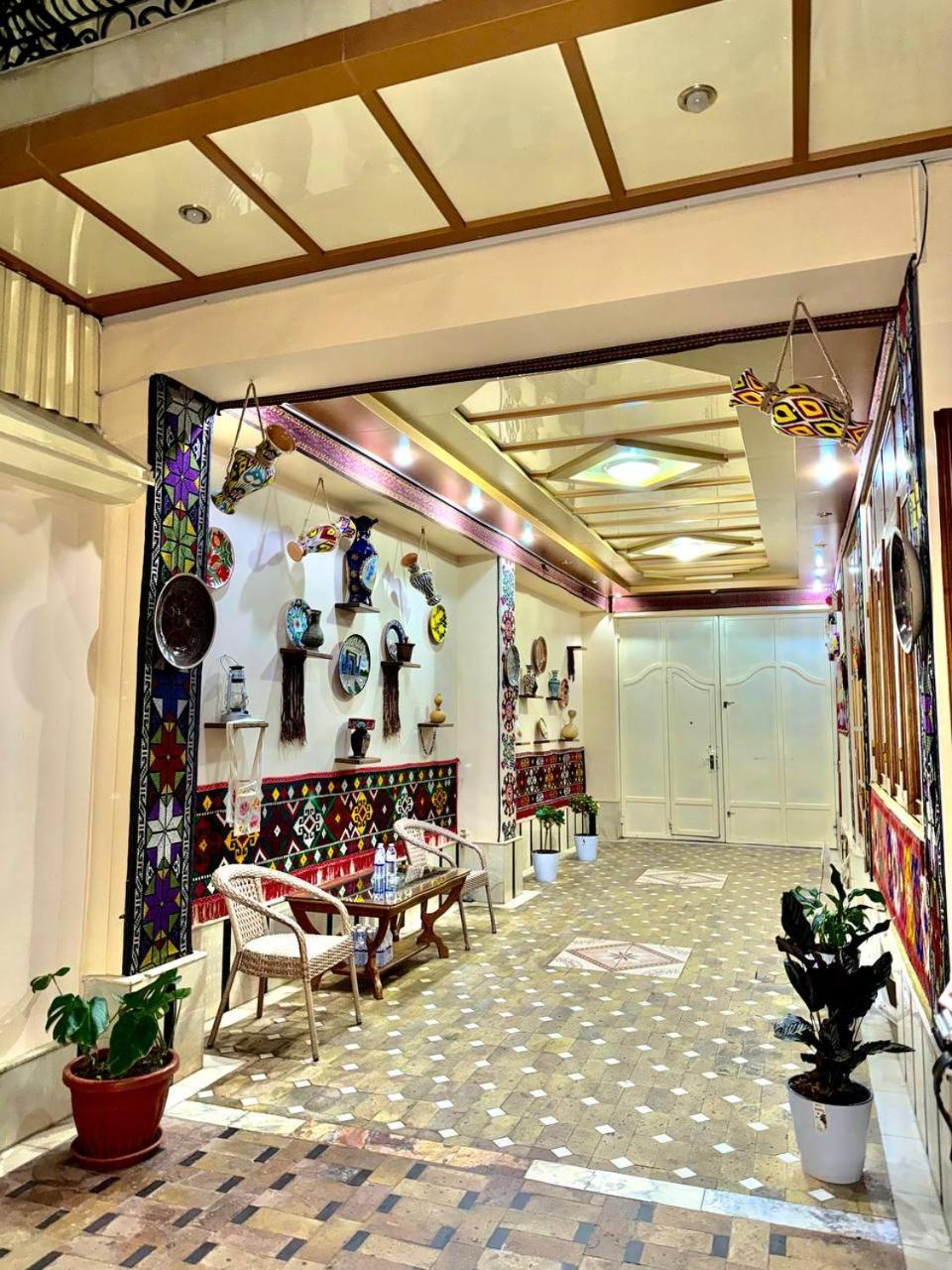 Yusuf Gold House Hotel Самарканд Екстериор снимка